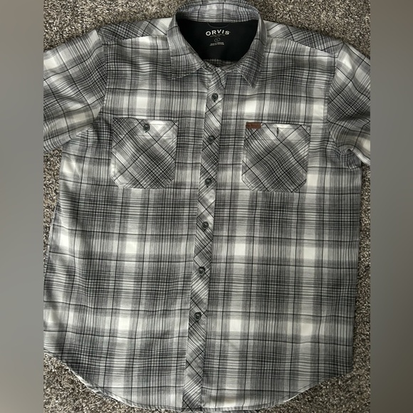 5/$25 Orvis button up short sleeve collared shirt size large - Picture 3 of 7